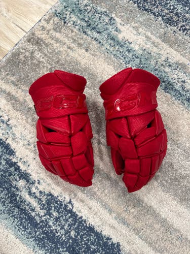 CCM JetSpeed FT8 Pro Gloves 14" (Used)