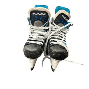 Used Bauer XLP Junior Hockey Skate Junior 02 11863-S000025320