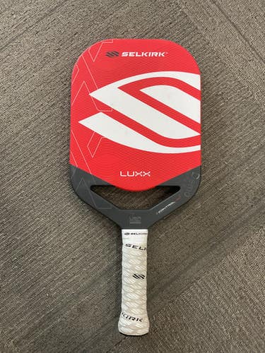 Used Selkirk LUXX INVIKTA CONTROL AIR PADDLE Pickleball Racquet Red 11614-S000231442