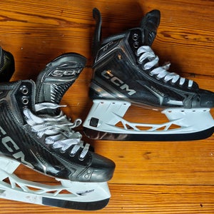 CCM Tacks XF Pro Hockey Skates Regular Width 9.5 (Used)