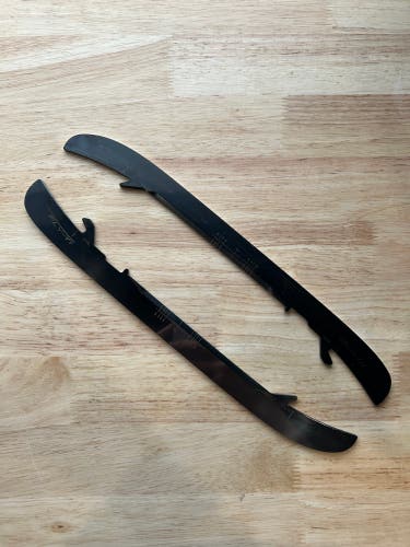 296mm NHL Pro Stock Jason Robertson Used Bauer Fly-Ti Skate Blades / Runners