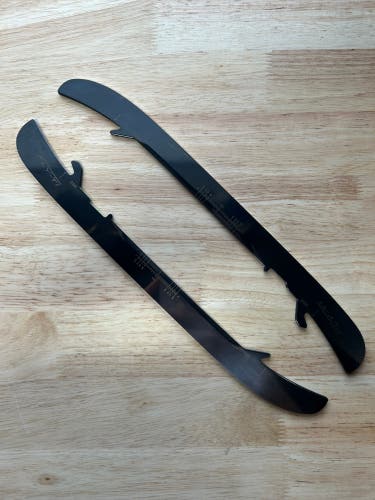 296mm NHL Pro Stock Jason Robertson Used Bauer Fly-Ti Skate Blades / Runners