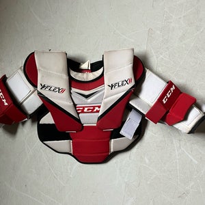 Youth CCM YT Flex II Goalie Chest Protector