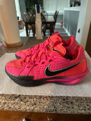 Women's Size M 8.5 (W 9.5) Nike GT Cut Shoes (Used)