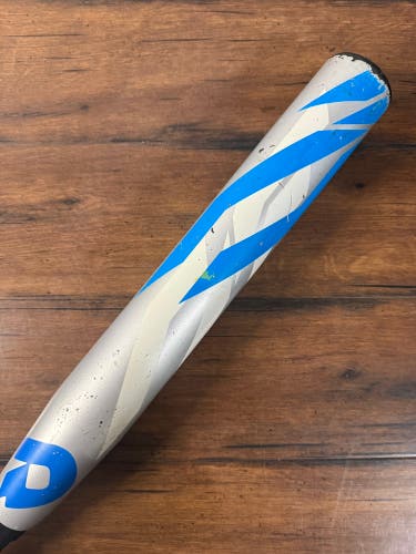 Demarini CF Zen 30/19 (-11) Fastpitch Softball Bat