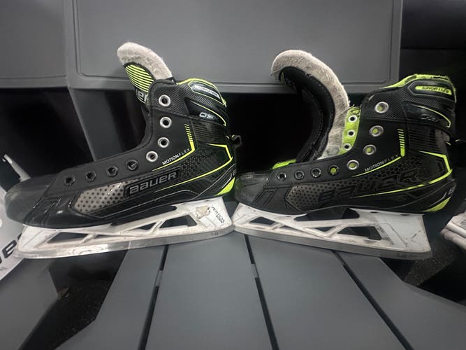2021 Bauer GSX Hockey Goalie Skates Regular Width Size 4.5 (Used)