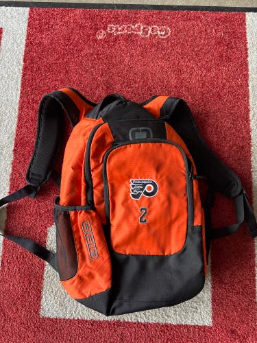 Orange Adult Unisex Large/Extra Large Ogio Backpack (Used)