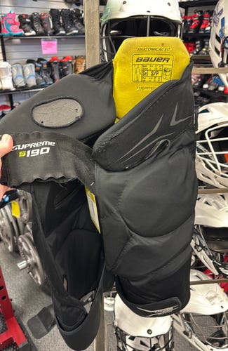SR SM Bauer Supreme S190 (Used) Small Black Senior ice Hockey Pants girdle S 190