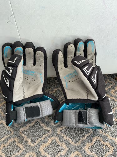 Maverik Charger Lacrosse Gloves (Used)