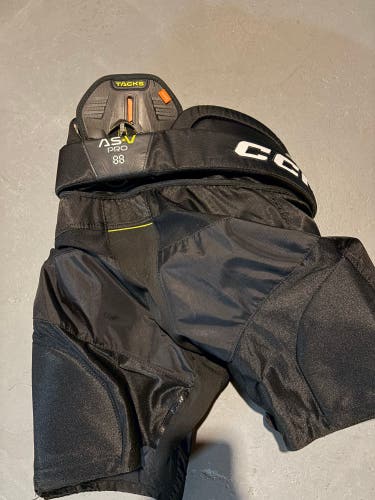 Senior Medium CCM Tacks AS-V Pro Hockey Pants (Used)