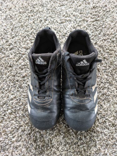 Black Kid's 2.5Y (Big Kids / Youth) Youth Adidas Molded Cleats (Used)