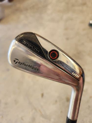 Men's TaylorMade 2 iron Stealth Right Handed Stiff Flex (Used)