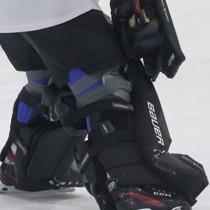 Medium Bauer GSX (2023 Model) Goalie Leg Pads (Used) Black 28+1