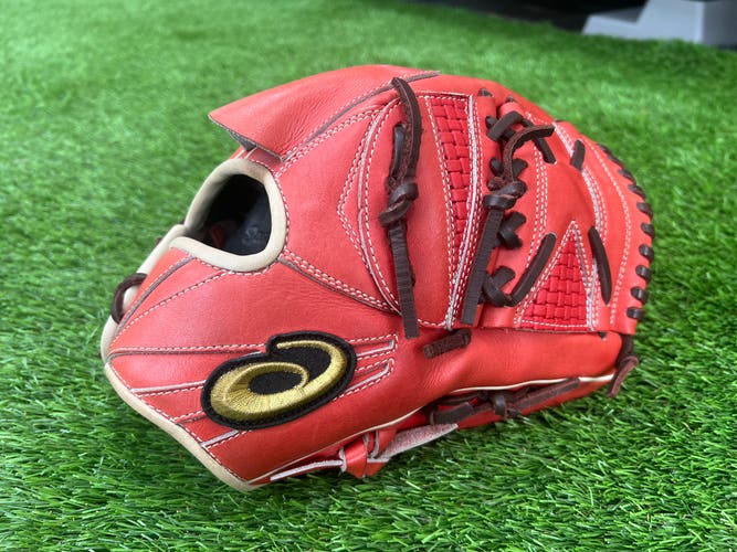 ASICS Gold Stage Pitcher's Baseball Glove 11.75" (Used)