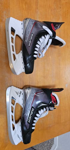 Black/Gray 2021 Bauer Vapor X Shift Pro Hockey Skates 9.5 (Used)