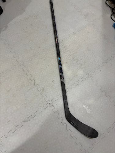 Intermediate CCM Ribcor Trigger 9 Pro Left Hand Hockey Stick P28 55 Flex (Used)
