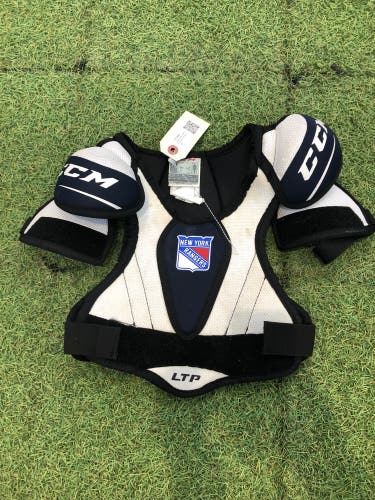Youth Large CCM LTP Shoulder Pads (Used)
