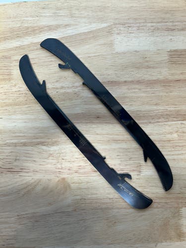 296mm NHL Pro Stock Used Bauer Fly-Ti Skate Blades / Runners