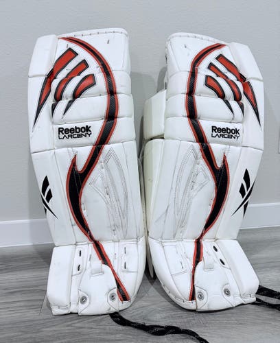 34" Reebok Larceny L9 Goalie Leg Pads Pro Stock (Used) GPKFSP