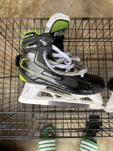 2021 Bauer GSX Hockey Goalie Skates Regular Width Size 4.5 (Used)