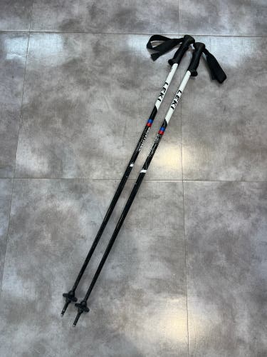 44in (110cm) Leki Ski Poles (Used)