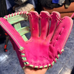 Marucci Ascension RH Infield Baseball Glove 12" (Used)