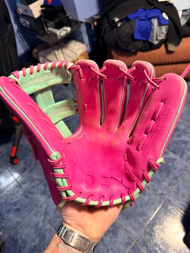 Marucci Ascension RH Infield Baseball Glove 12" (Used)