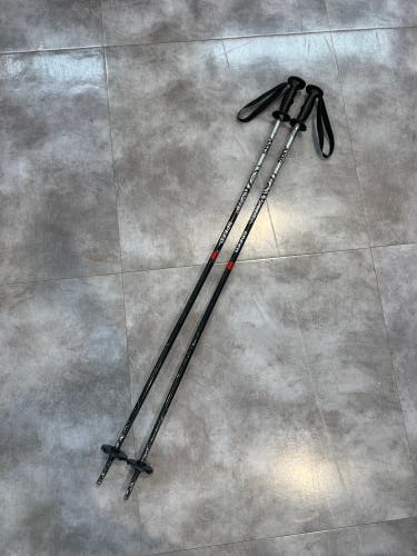 42in (105cm) Axis Ski Poles (Used)