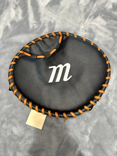 Black Marucci RH Infield Baseball Glove 9" (Used)