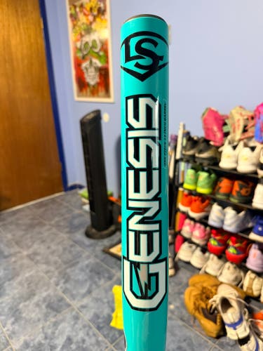 Louisville Slugger USSSA Slow Pitch Bat 25 oz 34" (Used Once)