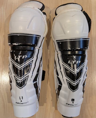 Youth CCM LTP 11" Shin Pads (Used)