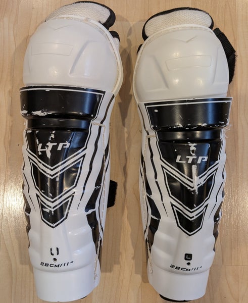 Youth CCM LTP 11" Shin Pads (Used)