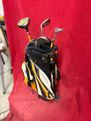 Kids Golf Set: Junior US Kids Golf Right Handed Clubs (Full Set) (Used)