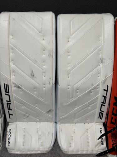 USED True HZRDUS 7X4 32+2 Goalie Leg Pads