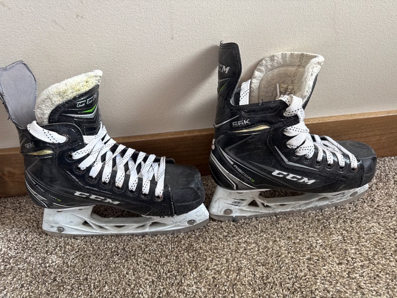 2017 CCM Ribcor 66K Hockey Skates Regular Width Size 1.5 (Used)