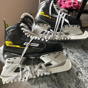 Black/Yellow 2022 Bauer Supreme M3 Hockey Skates Regular Width Pro Stock 7.5 (Used)