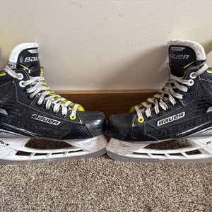 2020 Bauer Supreme S35 Hockey Skates Regular Width Size 3.5 (Used)