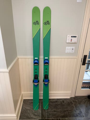 2023 DPS Pagoda 100 RP 189 cm Powder Skis Max Din 14 (Used)