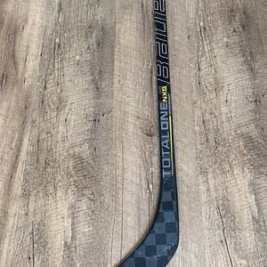 Senior Bauer TotalOne NXG Right Handed Hockey Stick P89 W03 112 Flex Pro Stock (New)