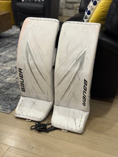Bauer Vapor Hyperlite 2 Goalie Leg Pads (Medium)
