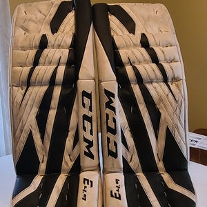 29" CCM Extreme Flex 4.9 Goalie Leg Pads (Used)