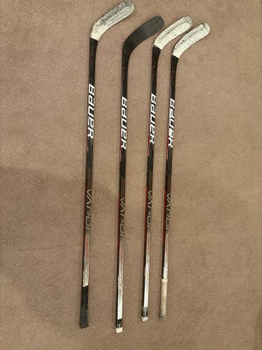 Senior Bauer Vapor Hyperlite Right Handed Hockey Stick P88 87 Flex (Used)