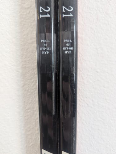 Bauer VAPOR HYPERLITE Stick Left P88 65 flex INTERMEDIATE D1 Pro Stock - 2 PACK