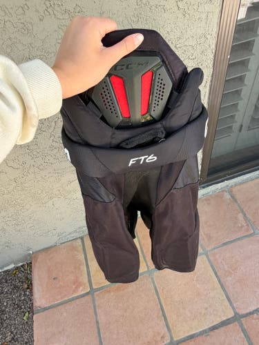 Men's Senior Small CCM JetSpeed FT6 Hockey Pants (Used)