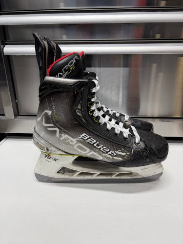 Bauer Vapor Hyperlite Hockey Skates NHL Pro Stock Size 8 FIT 1 272MM (Used)