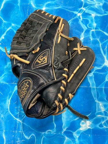 Louisville Slugger Dynasty series RH Baseball Glove 12" (Used)