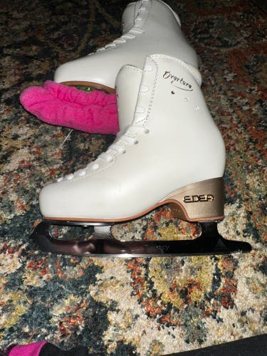 EDEA Overture Figure Skates C Junior 13 (Used)