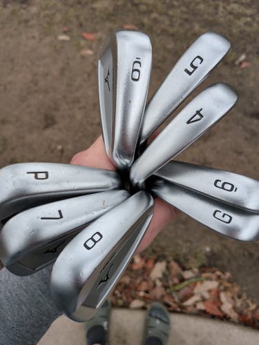 Mizuno JPX 921 Tour Irons 4-GW