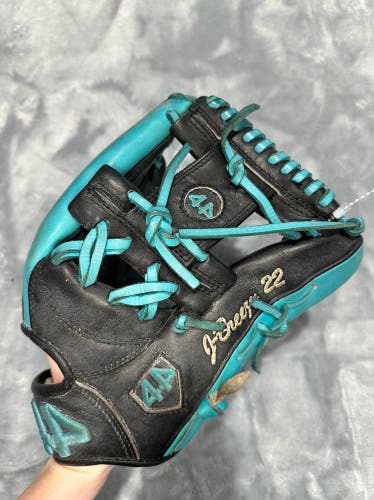 Black 44 Pro Signature Series RH Infield Baseball Glove 12" (Used)