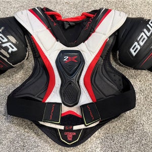 Men's Small Senior Bauer Vapor 2X Shoulder Pads (Used)